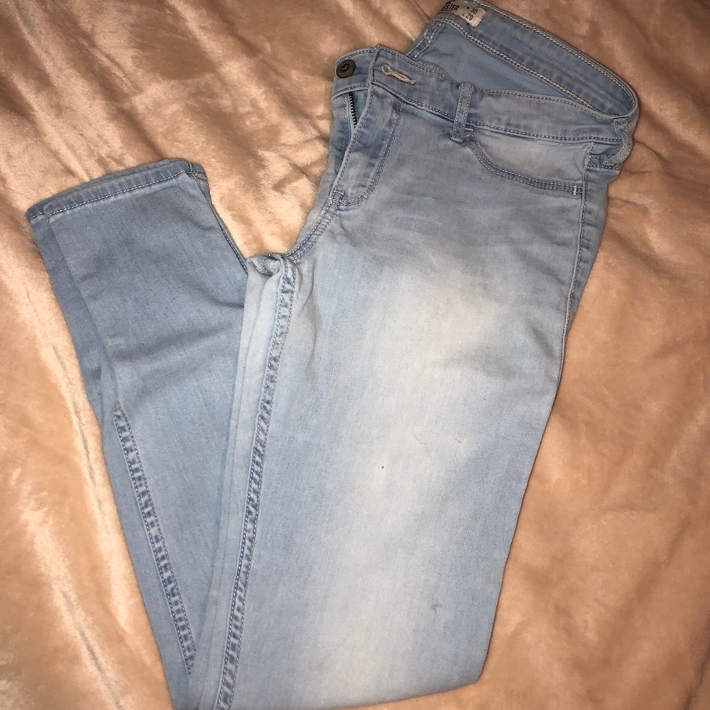 Light wash jeans